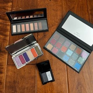 Eyeshadow Bundle (UNOPENED)